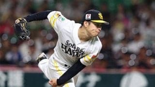 鷹に現れた“新星”「昨年と別人」　助っ人手玉…キレキレ23歳の「バケモンみたいな球」