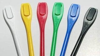 競馬ファンなら一度は使う“緑の鉛筆” 誕生のルーツはゴルフにあった!?