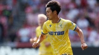 「期待の持てるデビュー戦」「明るい瞬間も」プレミアデビューの鎌田大地に現地紙も一定の評価「汚れ仕事も恐れない」