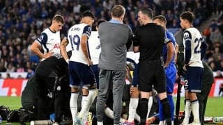 「彼は話していて意識もある」、因縁の敵地レスター戦で負傷交代のベンタンクールは大事に至らず…顔面強打で一時意識失う