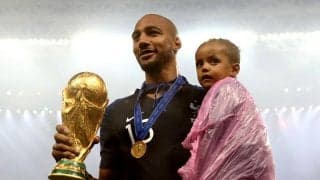 かつてはローマやセビージャでプレー…W杯優勝経験も持つMFエンゾンジがイランのセパハンに加入