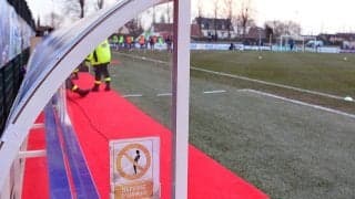 ペルーで珍退場劇！　生理現象に耐え切れず、CKついでに“強行”も…主審にバレて一発レッド