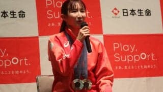 卓球・早田ひな、満身創痍のメダルを振り返り涙「コートに立つことに意味があった」　パリ五輪報告会で周りへ感謝