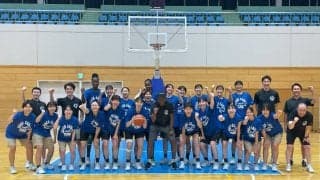元NBA指揮官が大学生へ熱血指導「身長の違いはあっても…」日本代表の成長にも言及