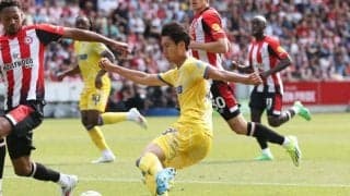 鎌田大地のプレミアデビューは評価分かれる　攻撃面で躍動も現地メディアは「クリエイティブではなかった」物足りなさを指摘する声も