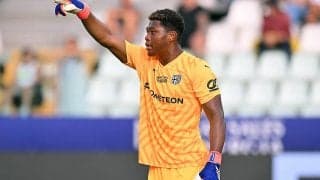 鈴木彩艶が『ESPN』が選出する欧州リーグのブレイク候補10名入り…「将来的には日本のナンバー1に」