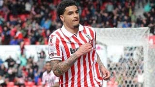 オセールがウルブスDFフーフェルをレンタル移籍で獲得！