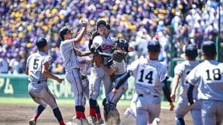 京都国際、悲願の初優勝　18年ぶり延長、史上初のタイブレーク決着…関東一との死闘制す