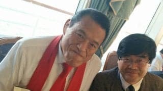 アントニオ猪木のひと言で柴田惣一は「千のネクタイを持つ男」に　棚橋弘至との縁も