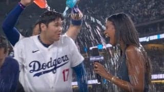 ド軍女性リポーターに「やりすぎ！」 大谷翔平の取材中に“衝撃ハプニング”で「ヤバいなw」