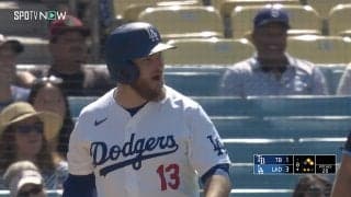 いい加減にしろよ！ド軍の大砲も“大激怒”　大谷翔平と立て続けの死球に怒りのバット叩きつけ「何回当ててんねん」ネット騒然