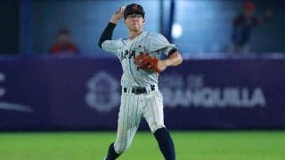 「こんな15歳がいるのか」　窮地でレーザー炸裂…世界一呼んだ美技が「エグすぎる」