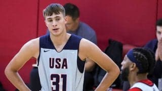 圧倒的ドラ1候補の“新怪物”…五輪代表相手にも躍動した17歳を現地メディアが特集