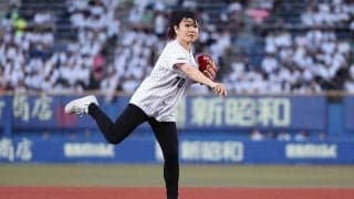 ワンバン投球に「悔しかったー！」　人気バンド「マキシマム ザ ホルモン」が始球式