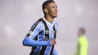 ブレントフォード、リバプールら複数クラブが注目の18歳FWグスタボ・ヌネスを獲得