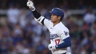 大谷翔平、衝撃42号で打ち立てた史上8人目の快挙　異次元すぎる“真夏の躍動”