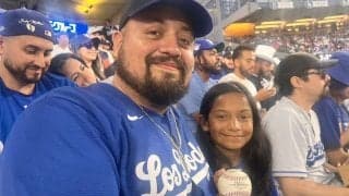 大谷42号、捕ったのは愛犬家の親子　デコピン始球式に驚き「私の犬はできない」