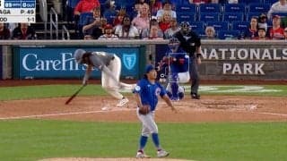 今永昇太の“抜いた魔球”に「なんで？」 クルクル回る… 空振り三振した打者が「幻惑されまくり」