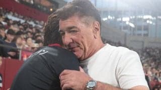 「まだまだ、この先、厳しい、厳しい戦いが…」　札幌指揮官が最下位脱出で光差す残留目標へ　「とにかく残りの9試合、毎試合で勝つ」