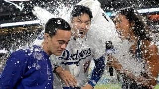 大谷とともにずぶ濡れ…美人レポーターが宣言「請求書を送るわ」　2選手に美容院代要求