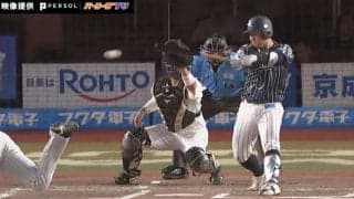 いい！完璧！辛口解説者も絶賛　西武・古賀悠斗の“大根切り”が話題「レアな光景w」「ワロタ」