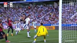 何をする気だ？浅野琢磨、決定機にみせた驚きの回転バックヘッド！予想外過ぎる動きに「何をするかわからない怖さある」