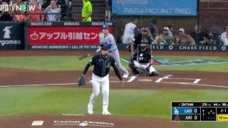 球場騒然… 大谷翔平に「ドン引き」 相手野手が止まる… 189キロ“弾丸ライナー”が爆速通過で「動いてもムダ」