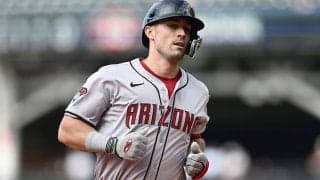 SNSで知った自らの放出「本当なんだ…」　獲得球団なし…33歳が忘れぬ屈辱