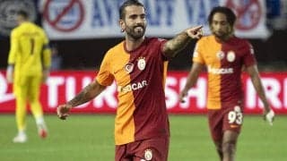 オリンピアコスがガラタサライから元ポルトガル代表MF獲得…かつてポルトやローマでプレー