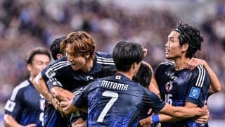 「めちゃくちゃきれいでスゴい!!!」日本代表戦のスタジアム上空での「ドローンショー」が綺麗＆スゴいと絶賛！ 色鮮やか＆細かなデザインに「こんな時代になってるんだな すごい」の声