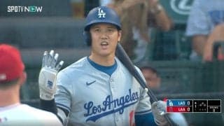 何が起きた？ 大谷翔平の打席で“謎のアクシデント”「いきなりどうした」 マウンド上の投手に話しかける… 球場騒然