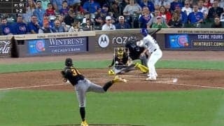 怪物右腕の“ガチ魔球”が「見たことない」 鈴木誠也も手が出ず？ “恐ろしい軌道”のボールに「理解が追いつかない」