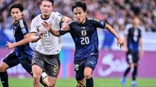 「服装がもう場違いで草生える」日本代表と中国代表とのW杯最終予選の関係者席に並ぶ「全身タイツ姿の人気ユーチューバー」が話題に！「1人だけ全身タイツだけど!!」とツッコミの声