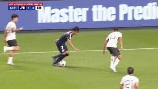 「本当にえぐい！」三笘薫の“急加速ドリブル”が大反響「2人を剥がすの流石」「華麗に突破」小野伸二＆中村憲剛も脱帽した瞬間