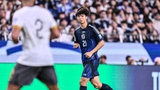【森保ジャパンがW杯最終予選初戦で得た収穫(1)】慎重を期す森保監督に、初招集の若手を即起用させた高井幸大のスゴみ……「すごく笑顔を浮かべていました。顔が引きつってもおかしくないのに」