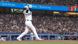 「弾道がどうなってるの」大谷翔平、史上初『45−45』達成の“超高角度弾”に驚愕 「なかなか落ちてこなかった」7秒間の衝撃