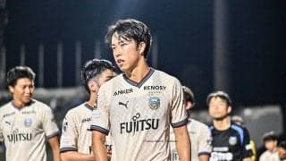 【川崎が苦しみながらも甲府に勝利した意味(2)】佐々木旭とセサル・アイダルが組んだ新CBコンビが今後もたらすもの……「ラインのコントロールはもっとうまくいく」