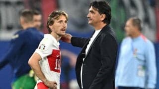 モドリッチが39歳バースデー前日に鮮やか決勝FK弾！　クロアチア指揮官「まるで25歳の選手のよう」