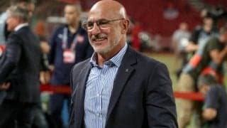 1時間以上を10人で戦い抜いて白星のスペイン指揮官「誇りたいとすればこのチームのスピリット」