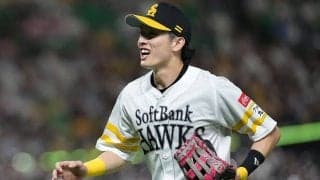 センターなのに「完全にレフトなんよ」　衝撃の守備…安打強奪美技は「流石にヤバすぎ」