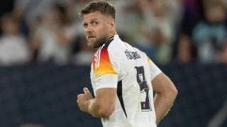 ドイツに痛手、22試合14ゴールのFWフュルクルクが15分でトレーニング切り上げ…ふくらはぎの状態に問題でオランダ戦欠場か