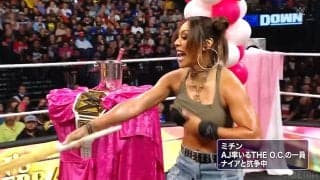 「清楚すぎる」「ギャップがえぐい」ゴミ箱クラッシュでKOされた女子レスラー、ギャップ全開のオフショットに反響