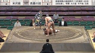 「つええ」「イケメンだ」褐色の19歳力士、 200キロ超の巨漢を「パチン」と一撃 「横顔ステキ」ファン惚れ惚れ