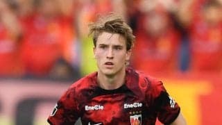 浦和レッズDFホイブラーテンが語るＪリーグとサポーター　鳥肌が立った瞬間とは？