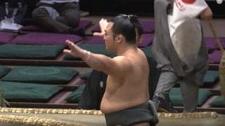 炎鵬、衝撃白星に騒然「1秒かかってなかった」「相手かわいそうやなw」同情の声も