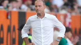 アウグスブルクがトルップ監督と2026年まで契約延長、昨季途中就任でブンデス11位フィニッシュ