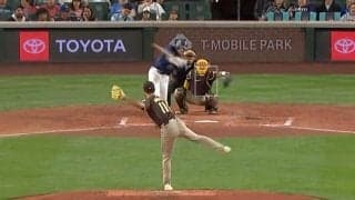 ダルビッシュの“超絶魔球”に「ドン引き」 相手打者がビックリ… ありえない曲がり方で「ボールが逃げる」