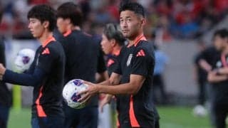 3バック導入でまさかの最終予選序盤戦出場なし。プレミア初参戦の菅原由勢の現在地【新しい景色へ導く期待の選手/vol.49】