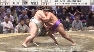 「良い男すぎる」尊富士、転んだ対戦力士に咄嗟のジェントルマンな振る舞い 瞬間の“優しさ”に惚れ惚れ「さすがだ」