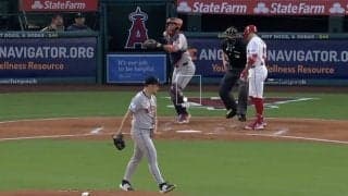 「こんな球打てねえ」 菊池雄星に“イライラ”　手も足も出ず… 見逃し三振した相手打者の様子がおかしくなる